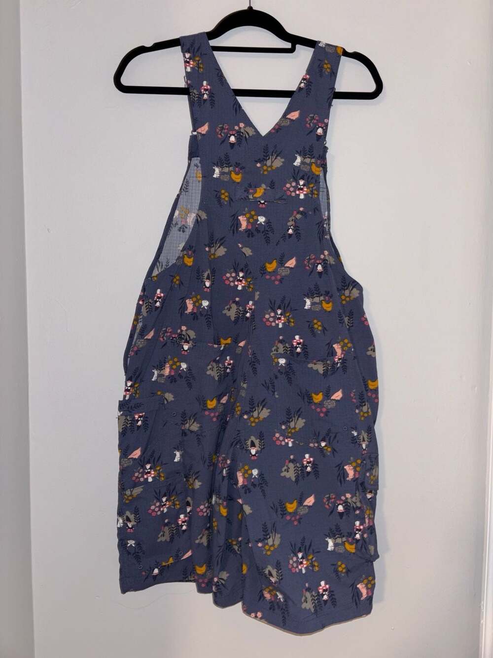 Duluth Trading gardening gnome, chicken, Mushroom overall Shorts - Picture 7 of 9